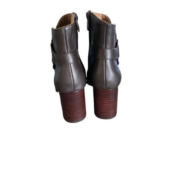 Adrienne Vittadini Bonsai Brown Leather Boot 7 - Picture 4 of 6